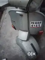 LML vespa scooter , good condition,  runnig so fast .