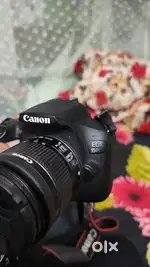 DSLR Canon 1500D