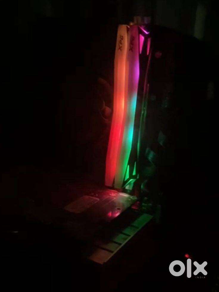 adata xpg rgb SPECTRIX D60G ram stick 8x2 ddr4 3600mhz 3600 mhz