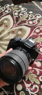 200D mark 2 canon / 18 &gt; 135 usm lence /2 battery charger