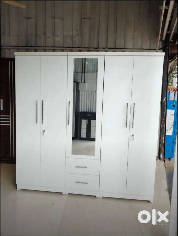 NEW WHITE FINISHED 5 DOOR WARDROBE DIRECT FROM FACTORY