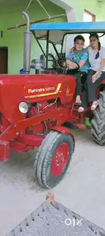 Mahindra 585 Mkm