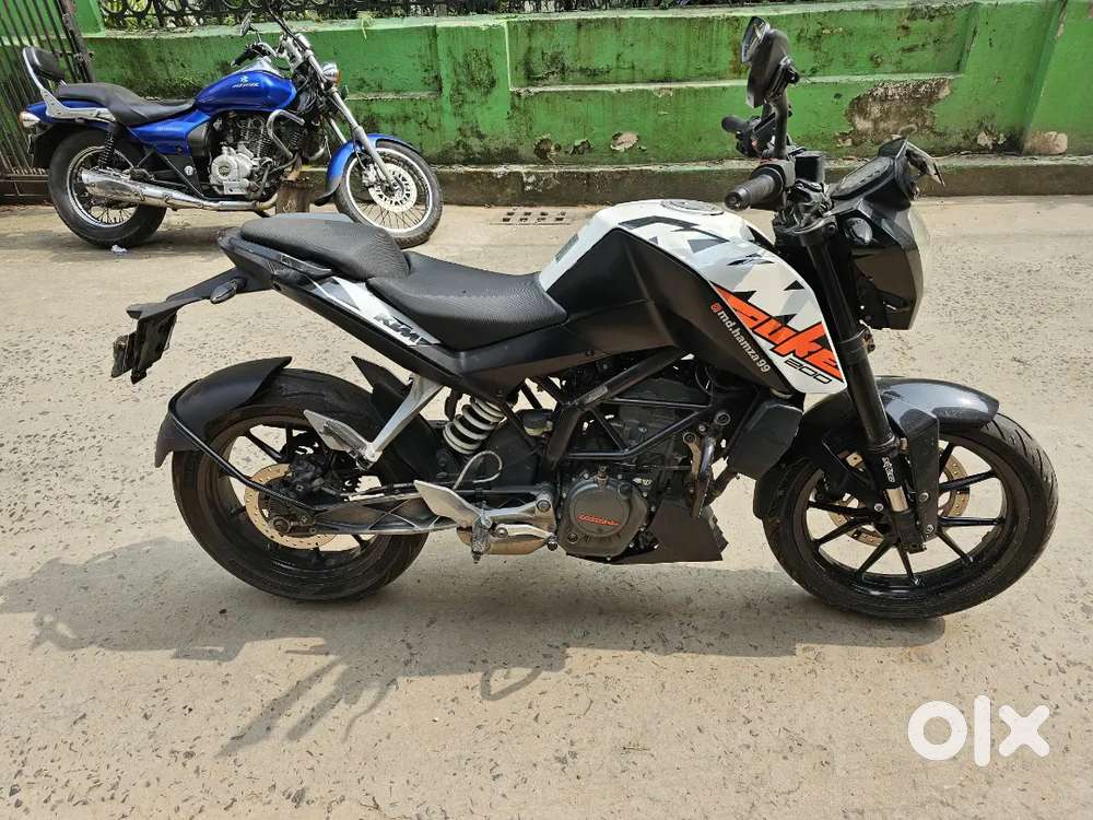 KTM DUKE 200 2019