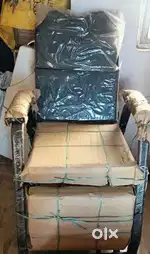 Parlour chair