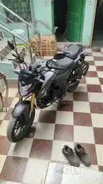 Brand New Honda Hornet 2.0 matt black 5500km driven