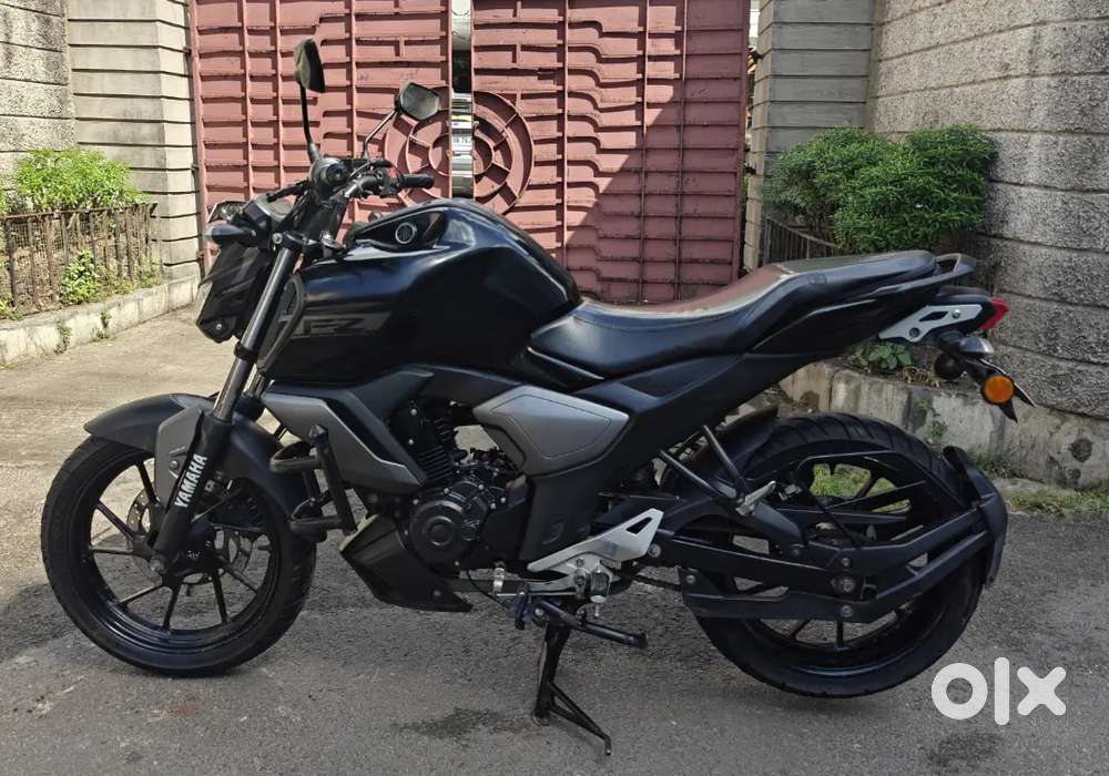 ABS Yamaha FZ-v3 Bs-6 model bike.