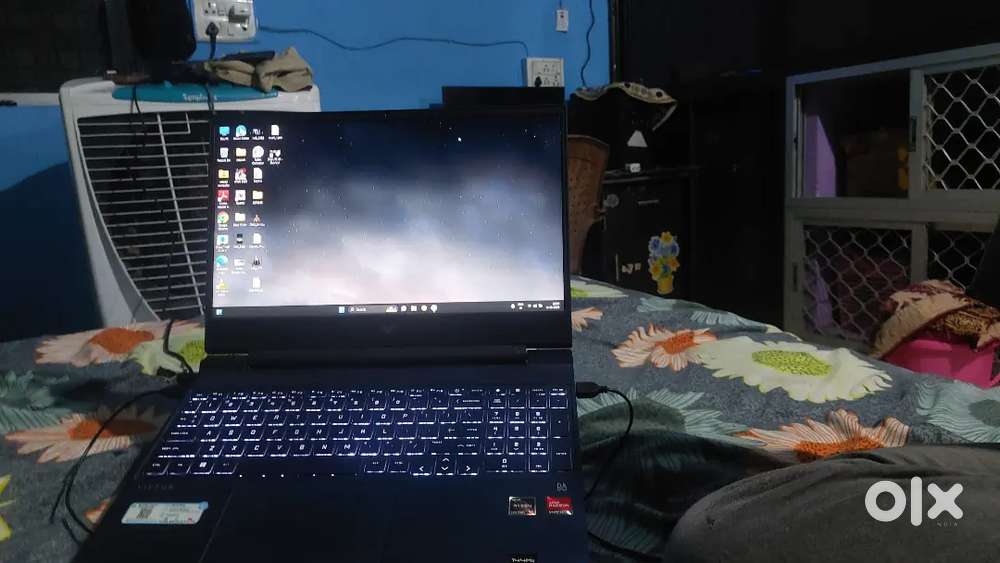Hp Gaming Laptop Victus with GTA V and Wwe 2k25 (bill included)