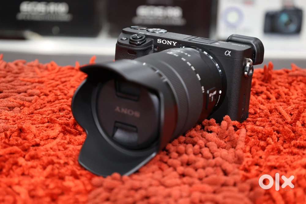 SONY A6400 CAMERA FOR SALE