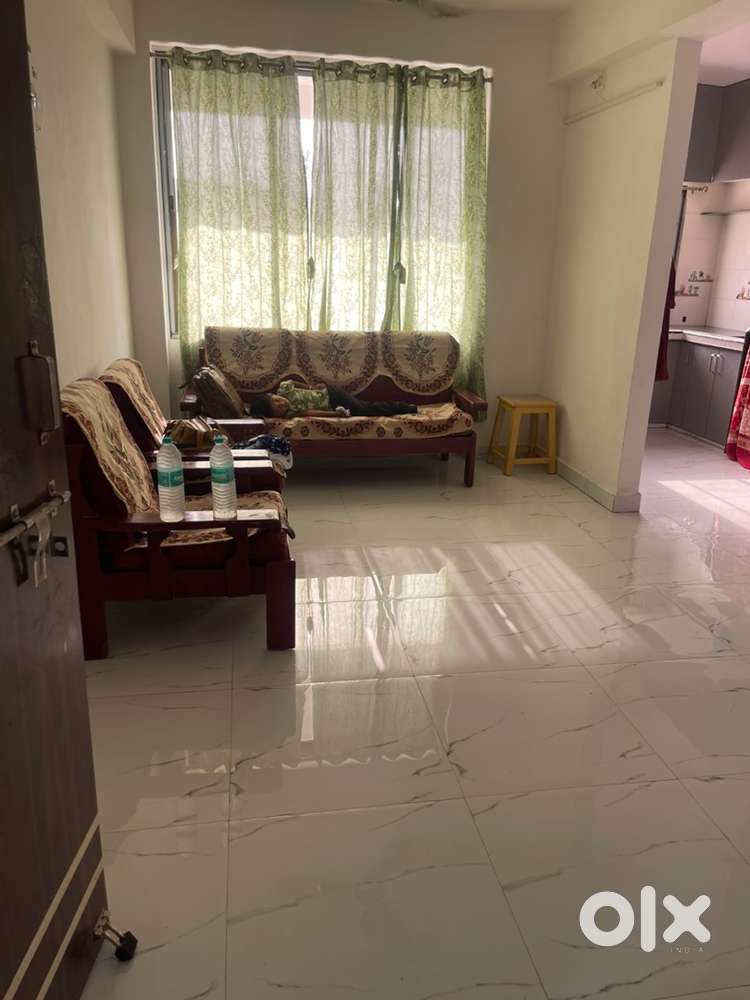 2bhk fully furnished flat for sale or rent for family only