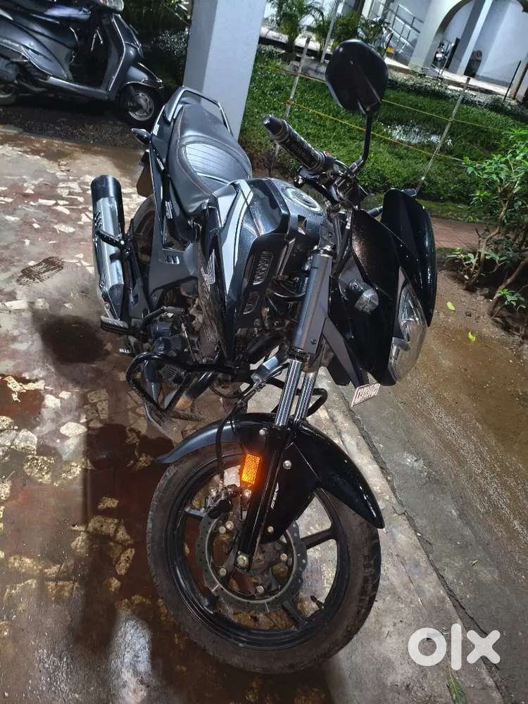 Honda SP160 Disc for sale - 1st Owner - 2600 Km