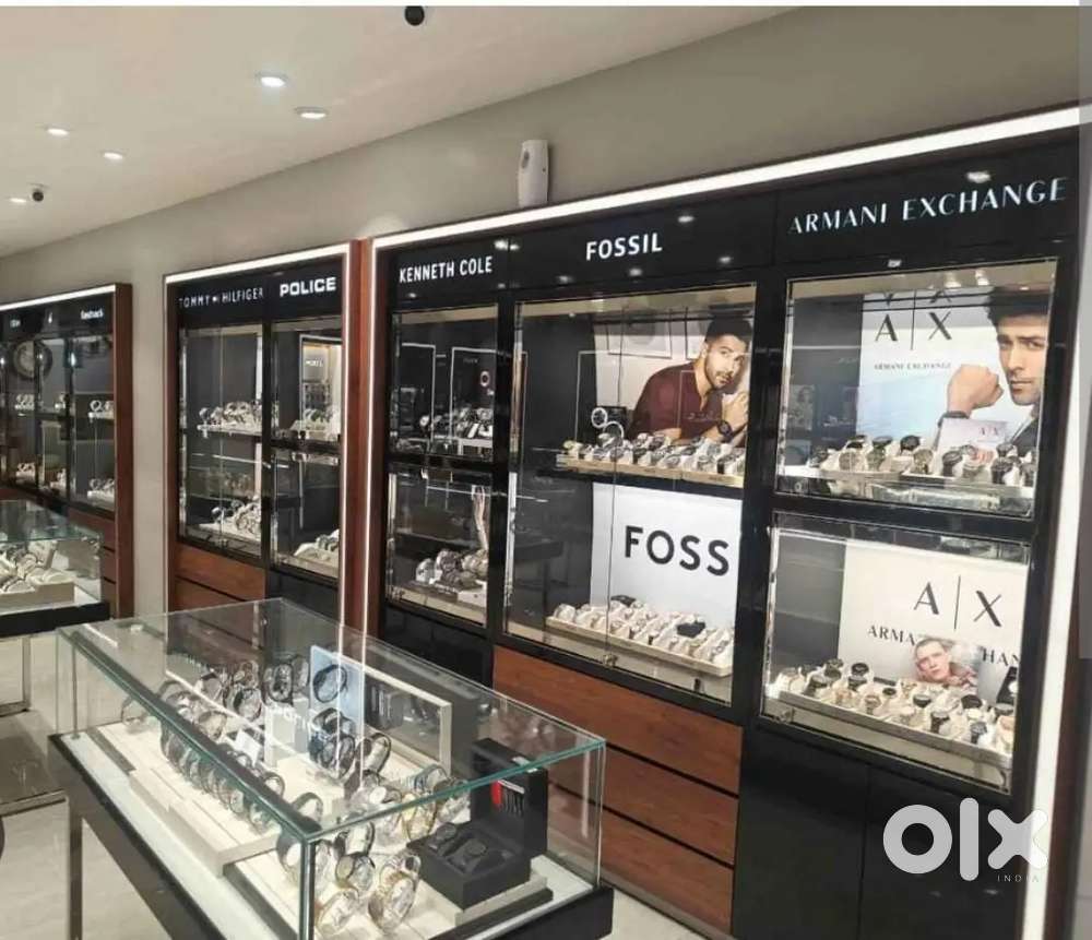 Required Showroom Sales Staff @ Branded Watch Showroom( male )