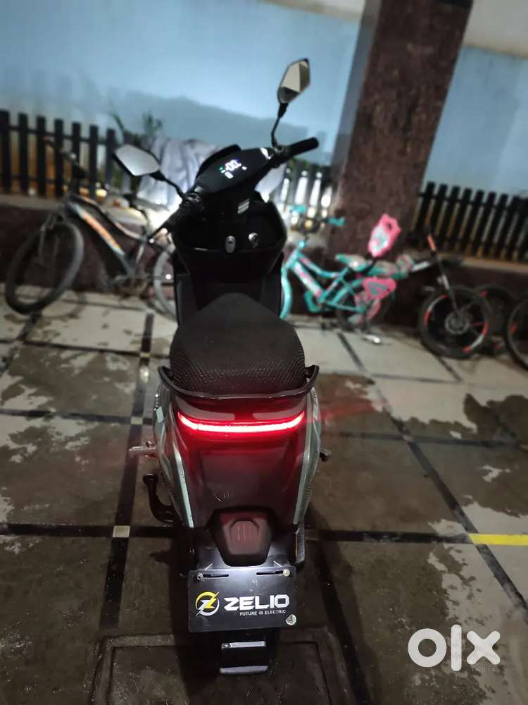Electric scooter