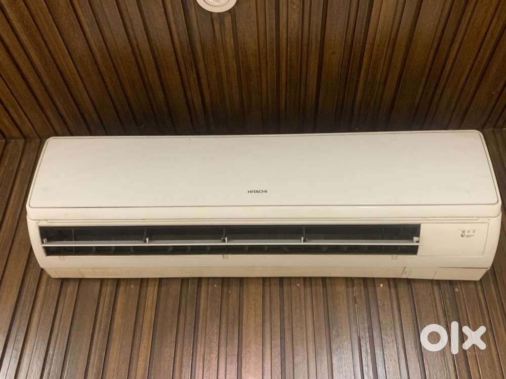 Hitachi 1.5 Ton split Ac