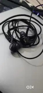 Samsung AKG original superb boss Headphone at 1699