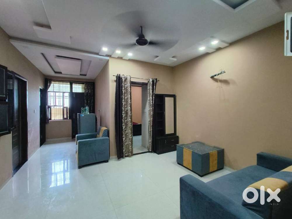 2 BHK FURNISHED FLAT FOR FAMILY & GIRLS NEAR MANSAROVAR METRO STATION