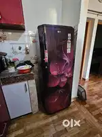 For sale refrigerator LG 270 Liters