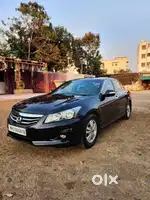 Honda Accord 2.4 Elegance Manual, 2011, Petrol