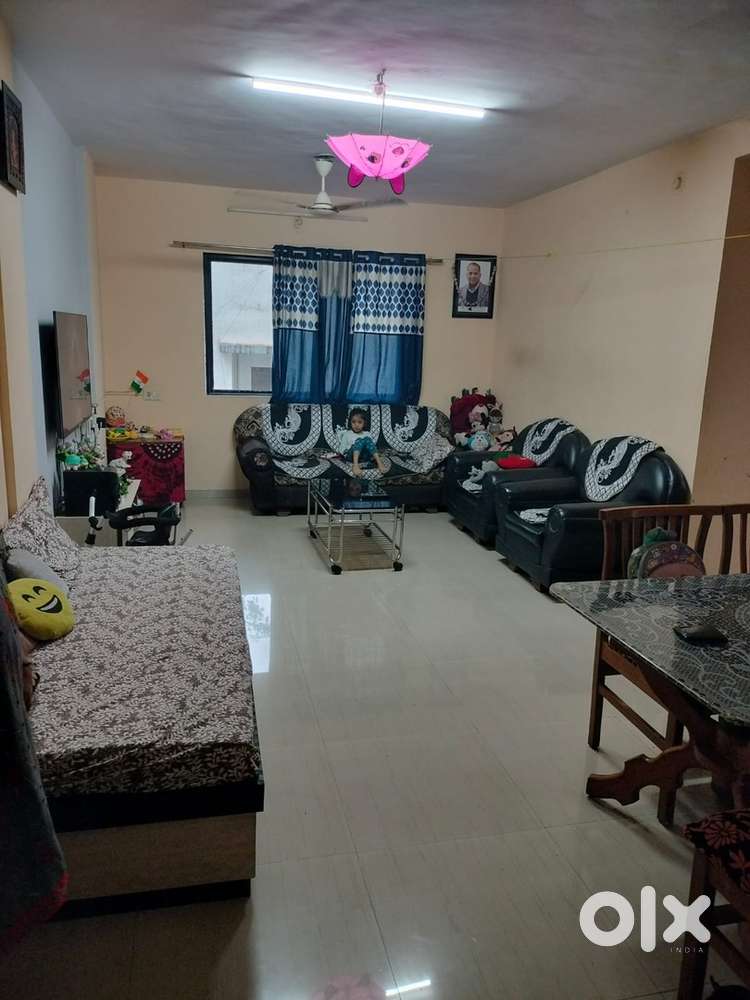 Spacious 3 BHK Flat for Sale in Gunjan, Vapi GIDC
