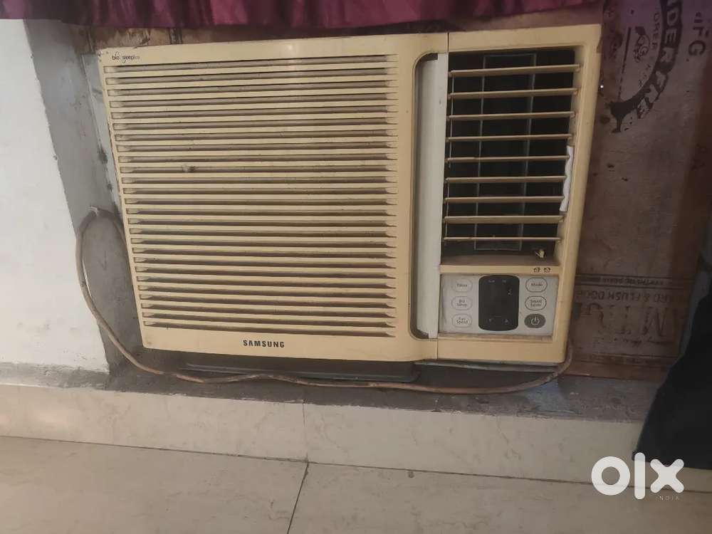 Samsung AC. With remote