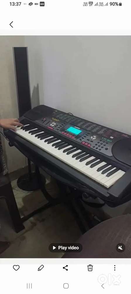 Selling Corean Casio Key Board with Lighting keys. With all features