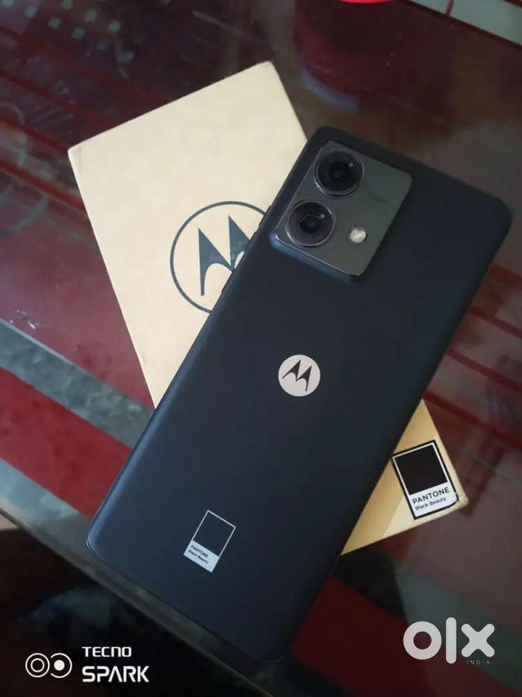 Motorola adge 40 neo 12-256