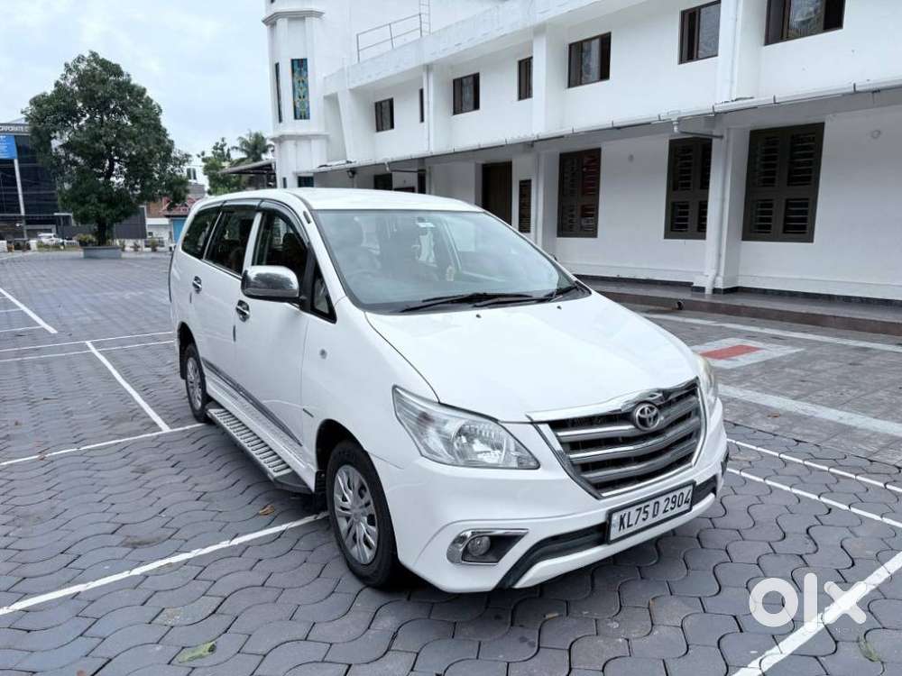 Toyota Innova 2.5 GX (Diesel) 8 Seater, 2015, Diesel