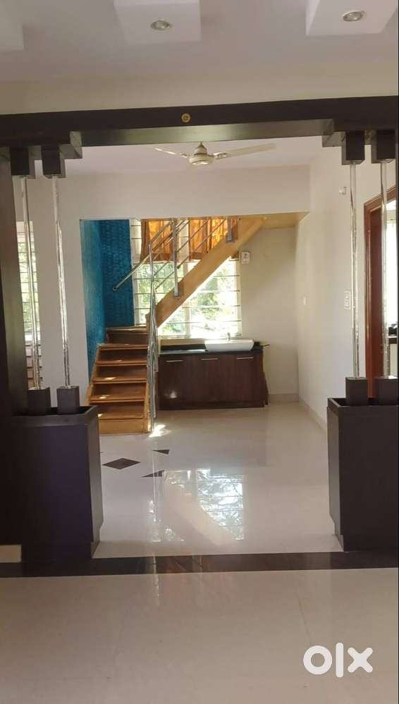 Yelahanka New Town 4BHK Duplex House for lease
