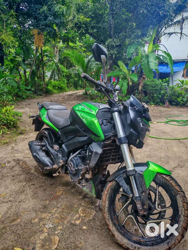 Dominar 400
