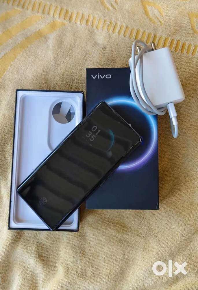 Vivo v 40 Pro 5G