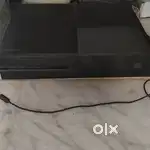 XBOX ONE CONSOLE WITH KINECT 500 GB STORAGE