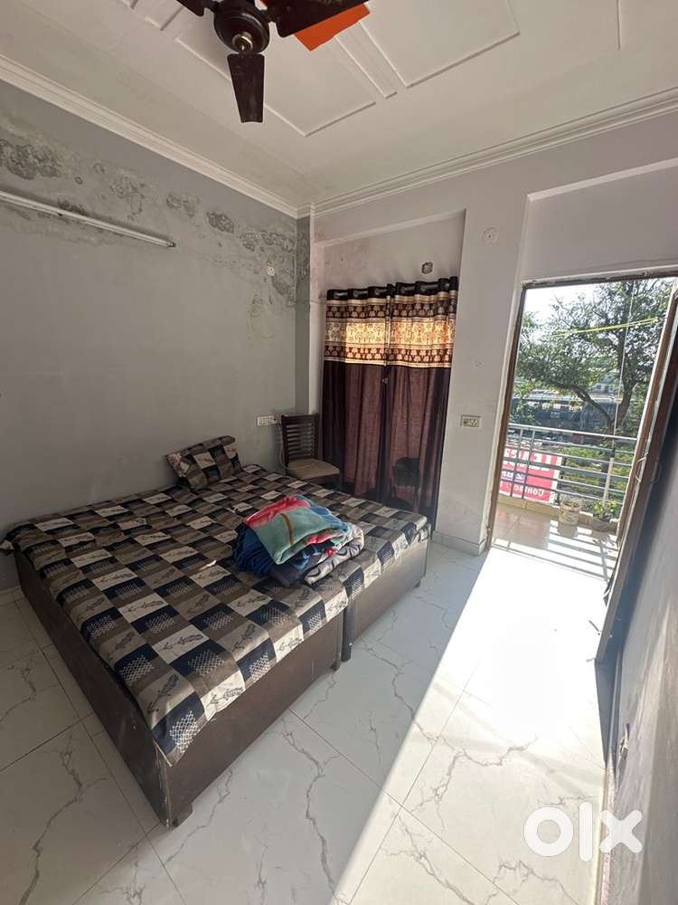 Fully furniture. Boys and girls