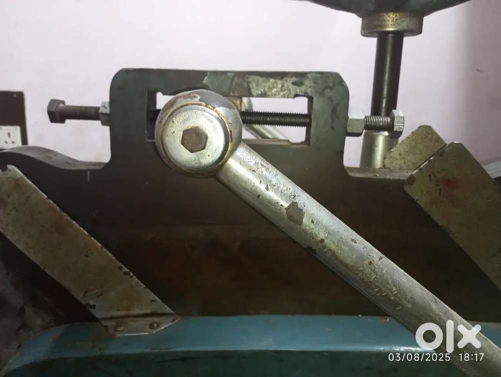Manual paper cutting machine, weight machine, perforation machine