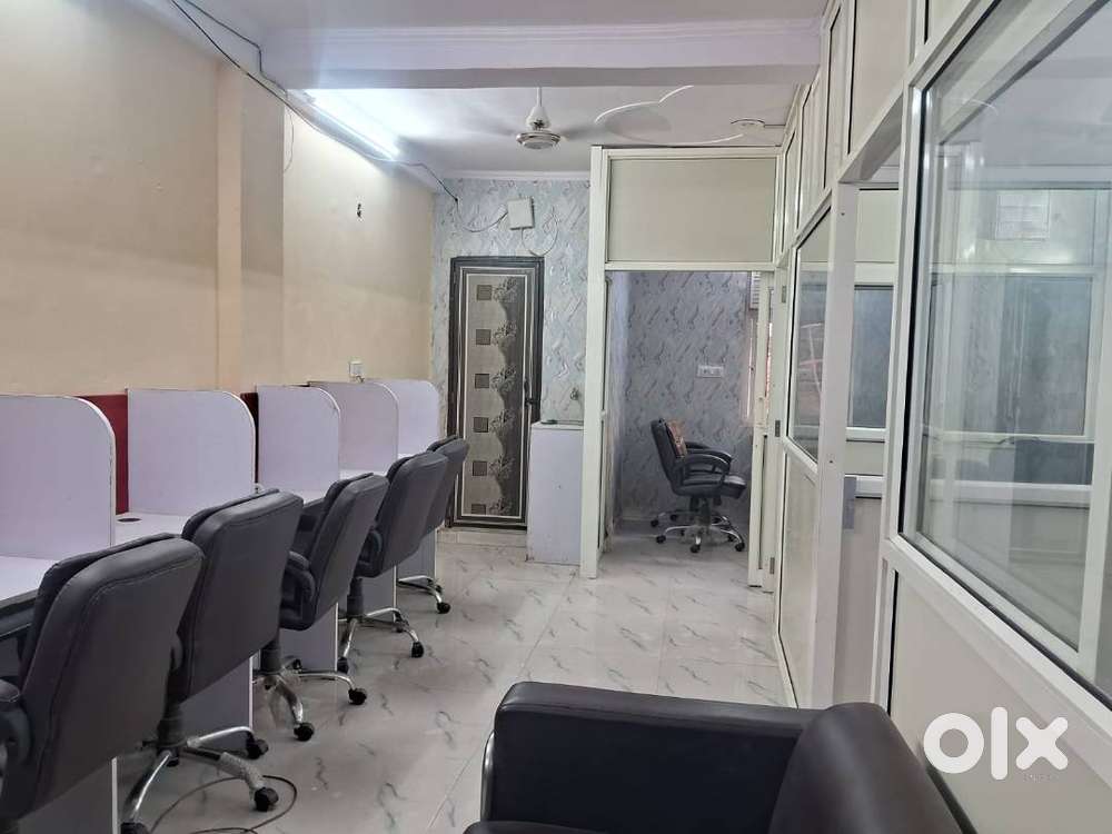 Ready to move office available in laxmi nagar
