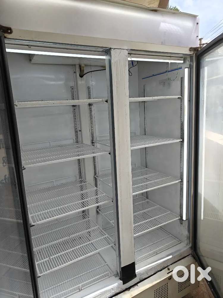 1000 litters Western Double door fridge for sale