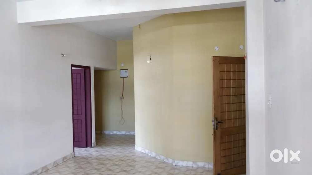 Independent space in Private Residence. NO BROKERS PLEASE.