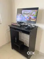 Study / Laptop / Computer table available for Sale