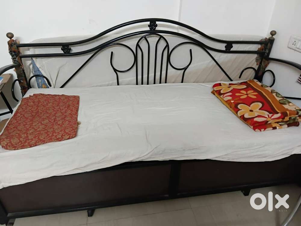 Sofa cum bed
