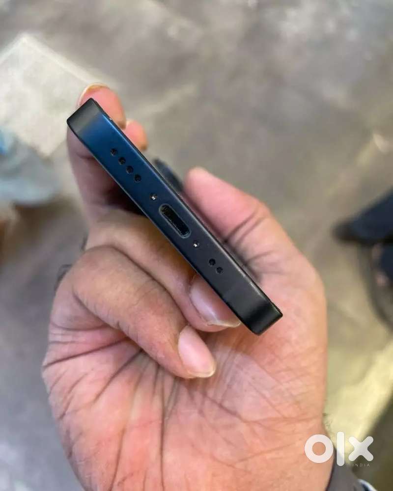 Get Iphone 14 128 gb model in genuine price in your budget