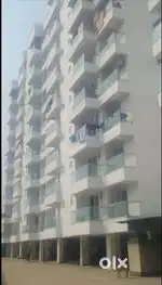 Requirement of a female flatemate