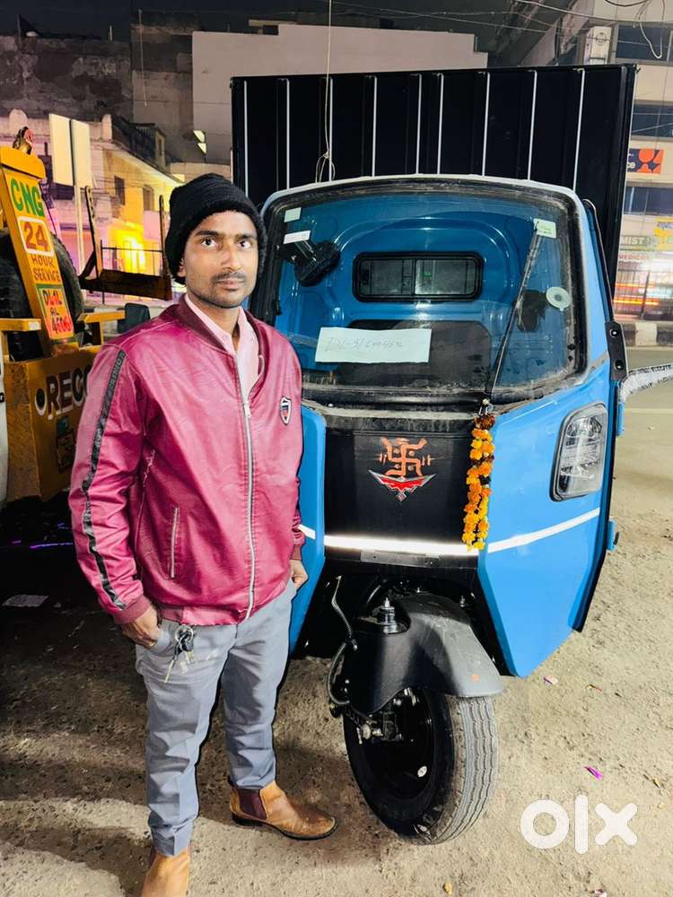 Driver for montra EV three wheeler