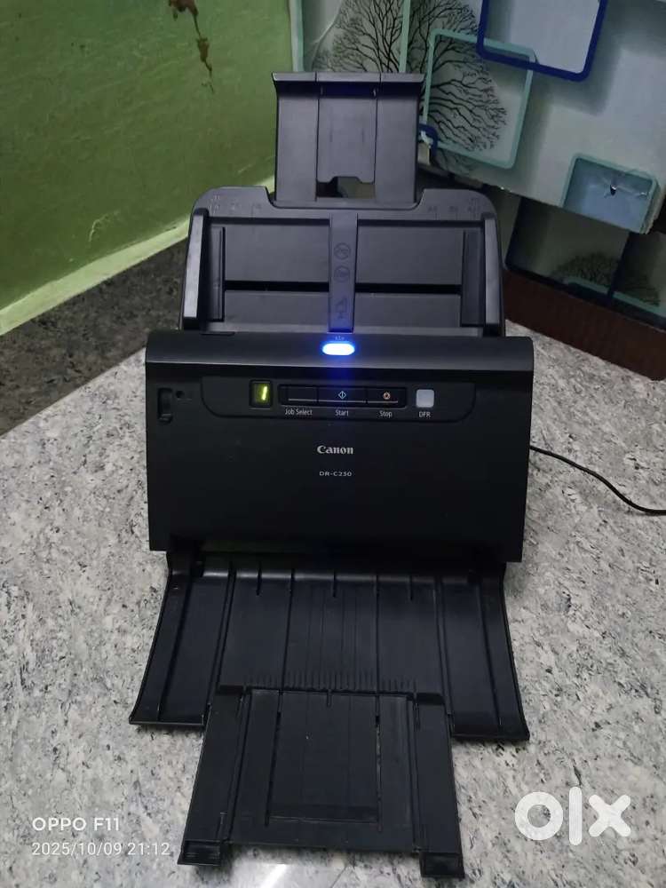 canon dr c230 scanner very good condition