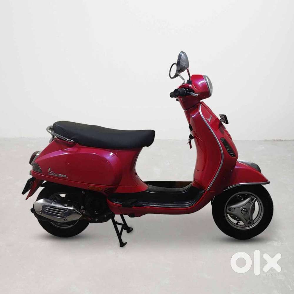 12647,Vespa,ZX,125,First owner