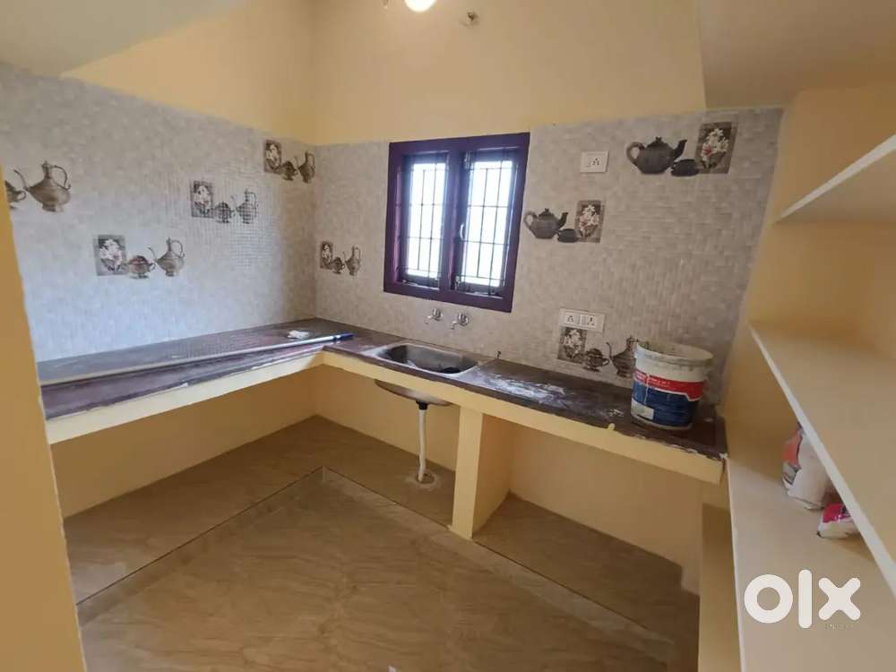 NEW villa ,Near vellamal school padappai