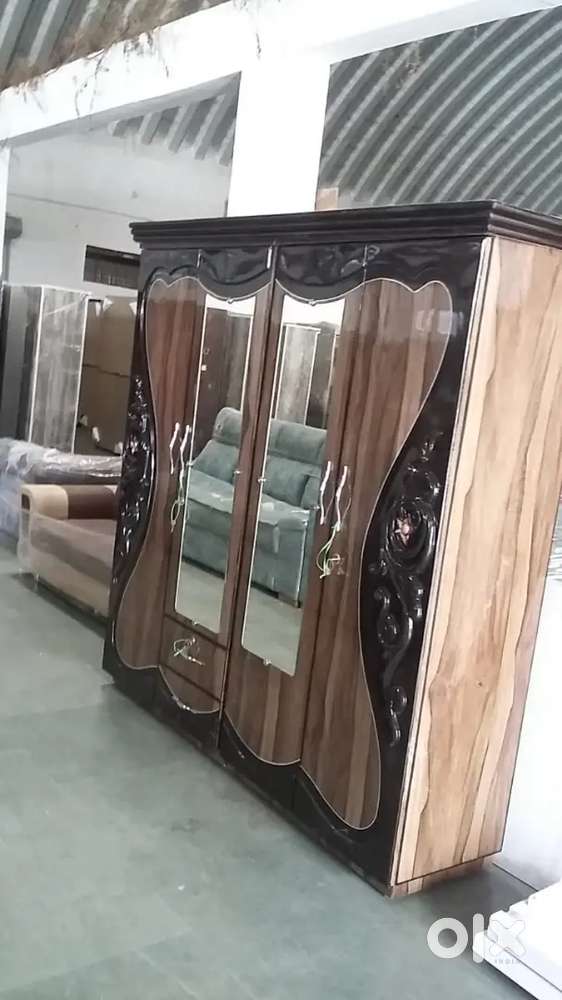 For sell bed nd  2wardrobe matress