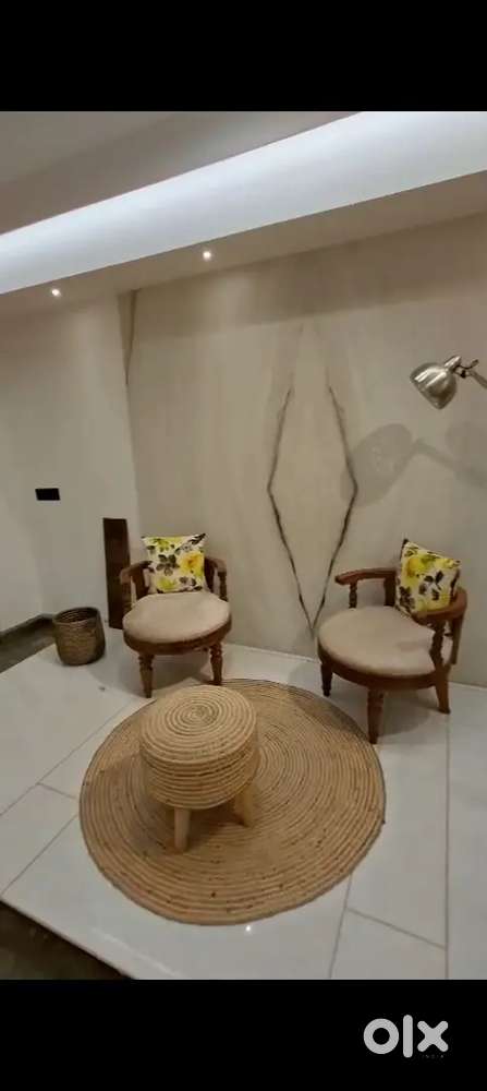 Fully furnished office space available in LIG square