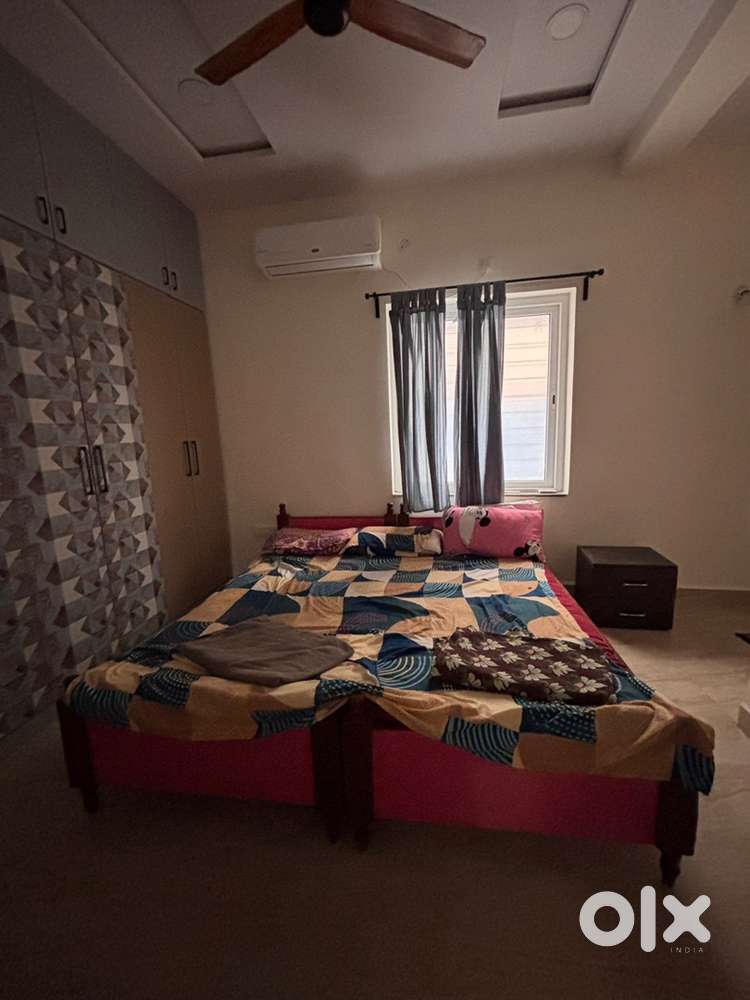 6 Single cot with mattress