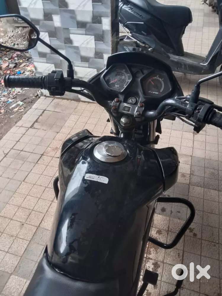 Honda livo
