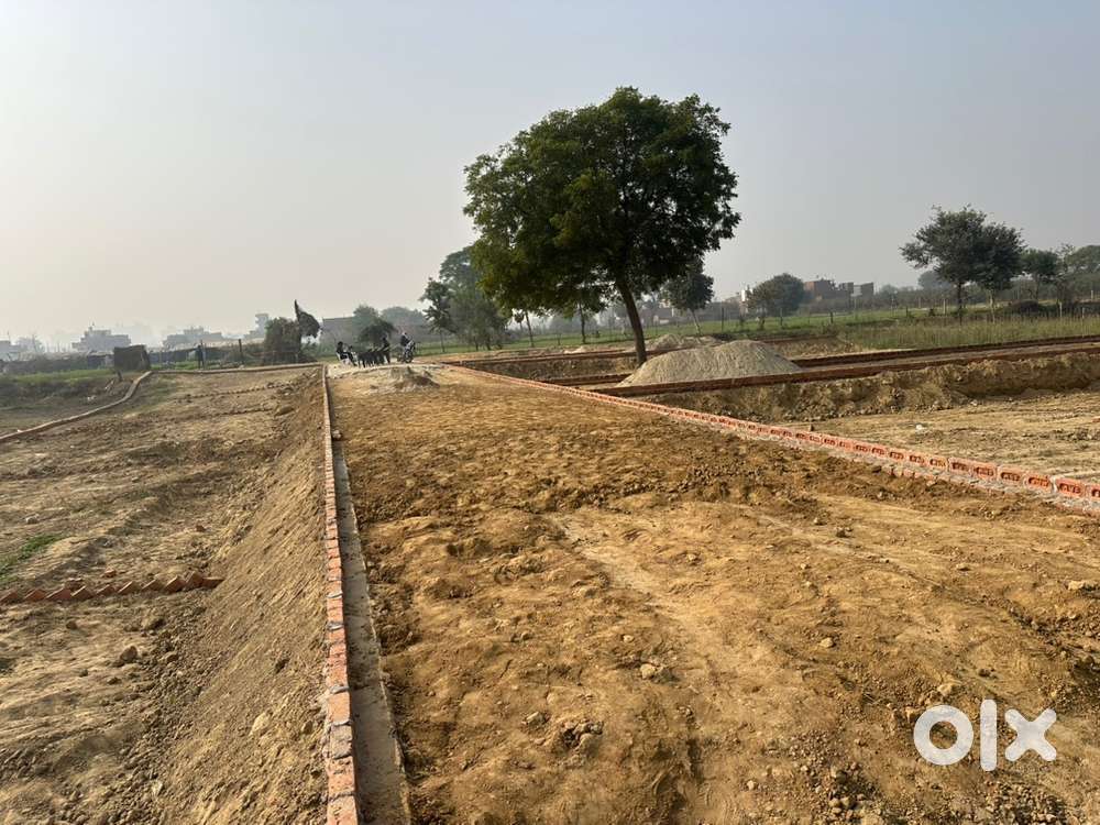 30 gaj sa  250 gaj tak ka plot available h