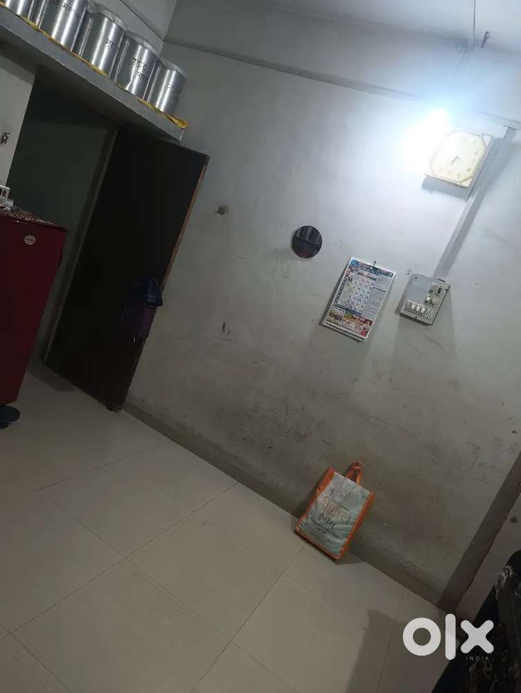 5 room 1 holl kitchen