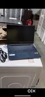 HP VICTUS GAMING LAPTOP BOX DAMAGED